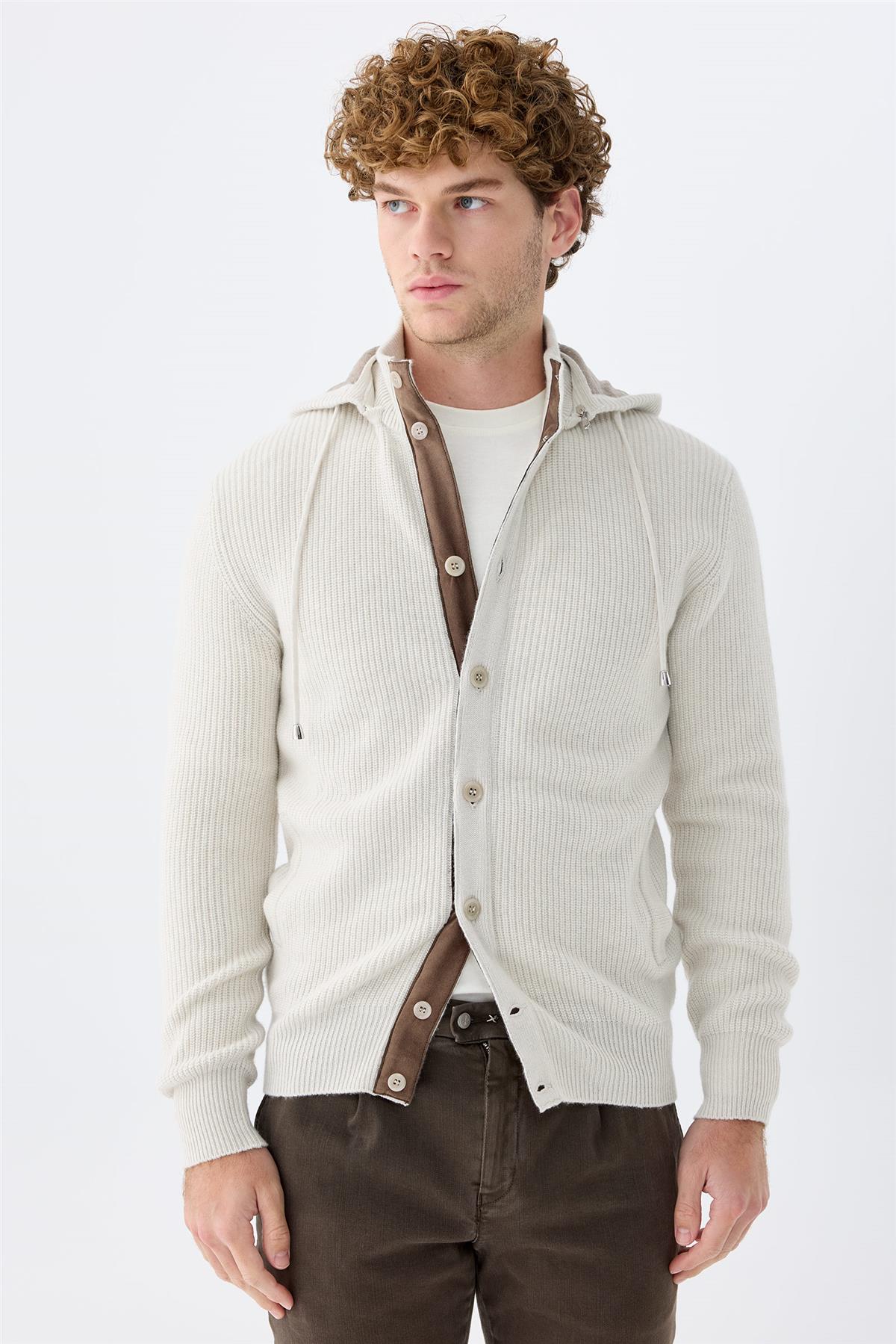 Bej Kapüşonlu Kaşmir Hırka - Image 1