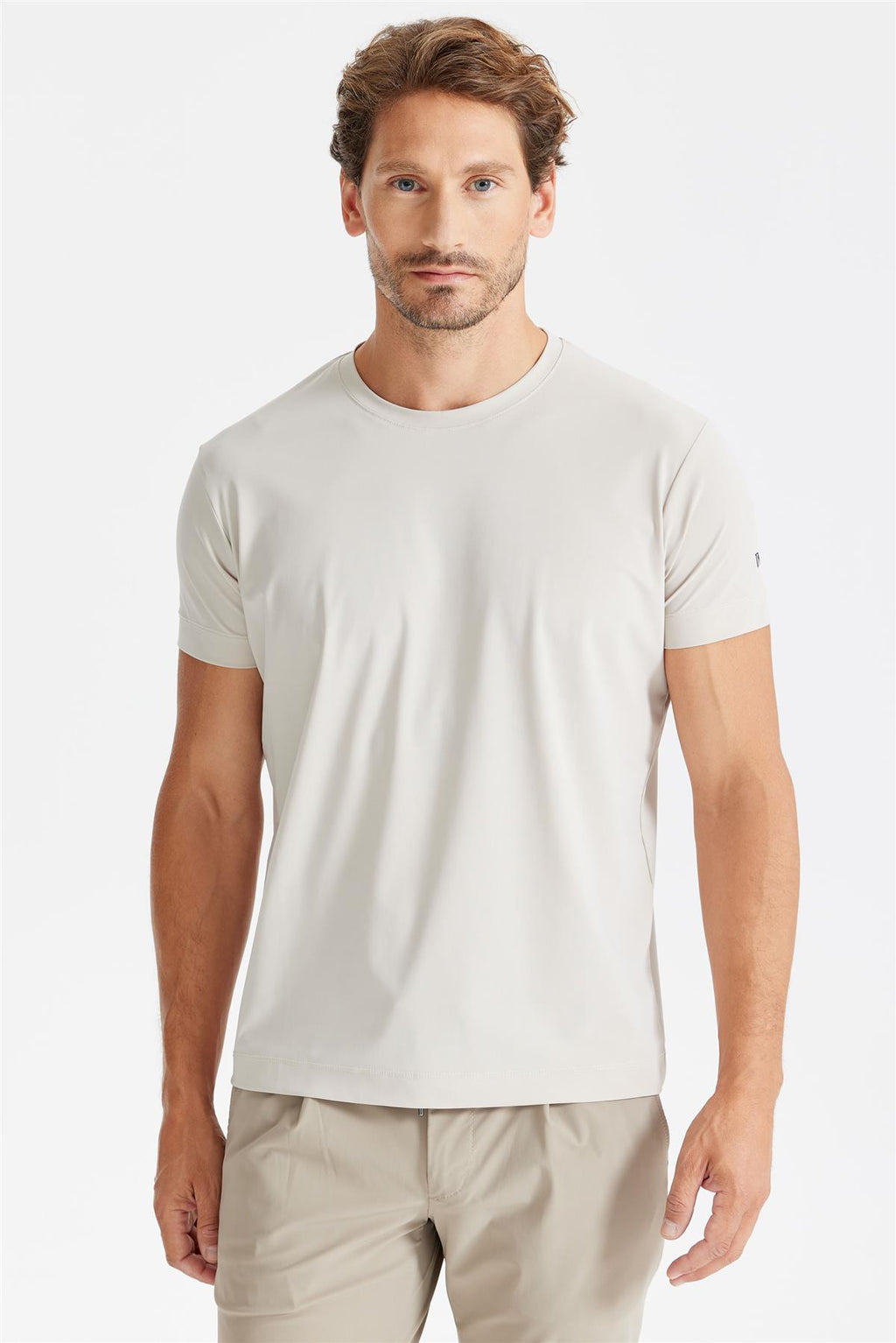 Bej Sıfır Yaka Teknik T-Shirt - Image 1