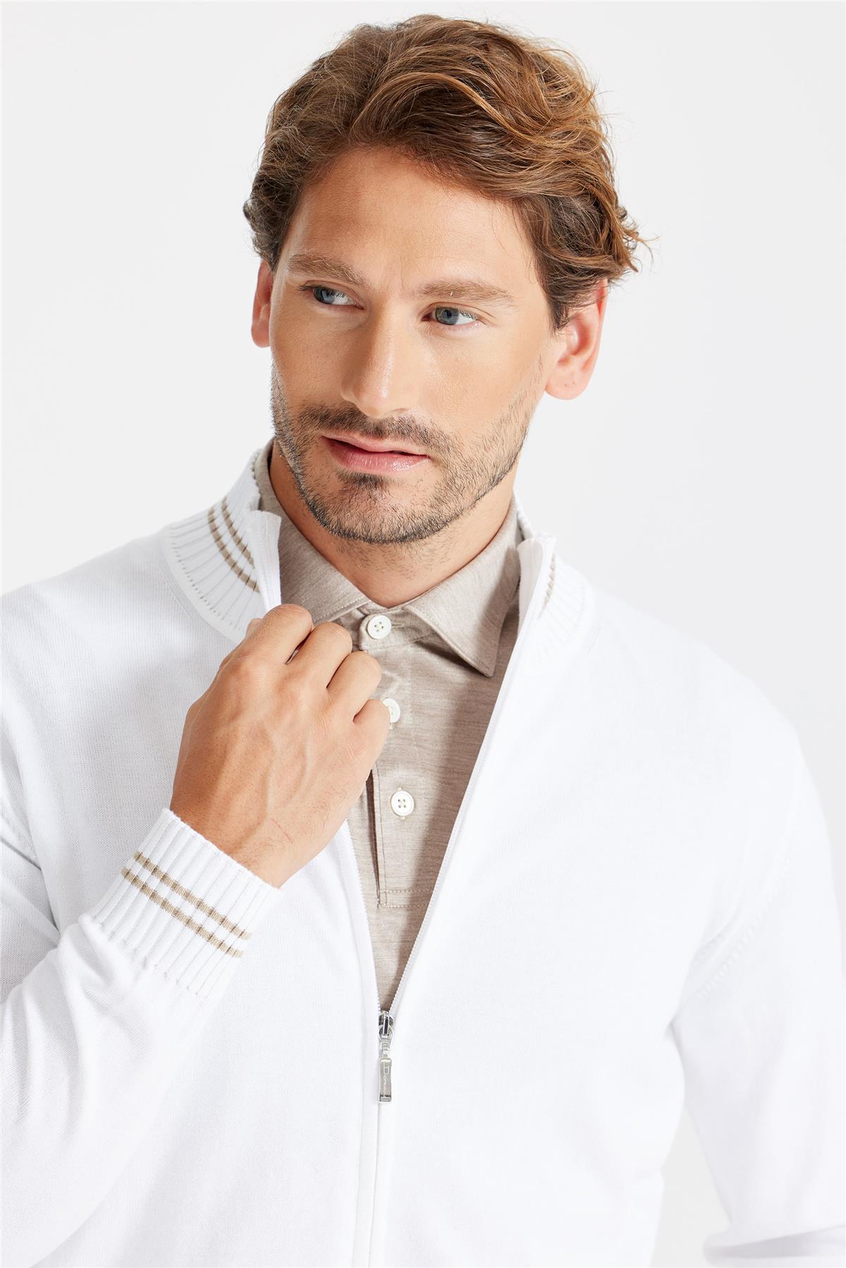 Beyaz Fermuarlı Pamuk Hırka - Image 4