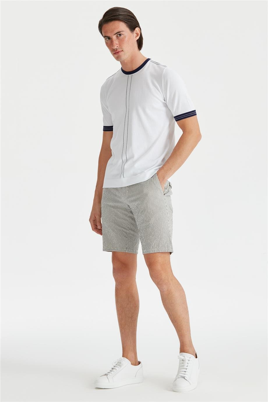 Beyaz Kısa Kollu Pamuk Triko - Image 5