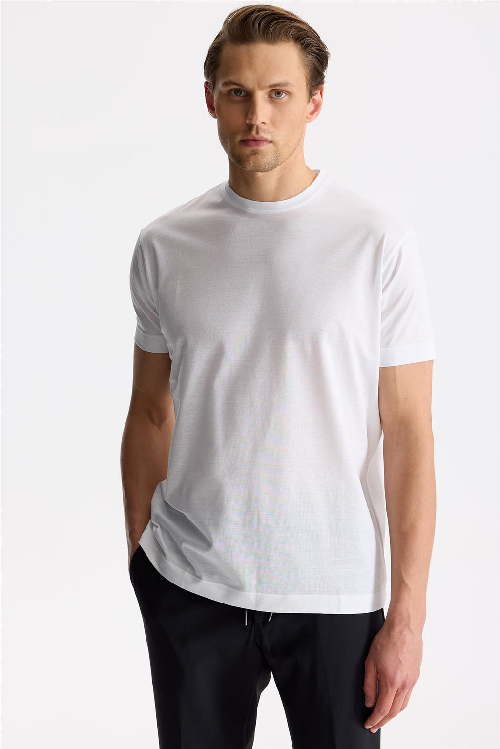 Beyaz Pamuk T-Shirt - Image 3