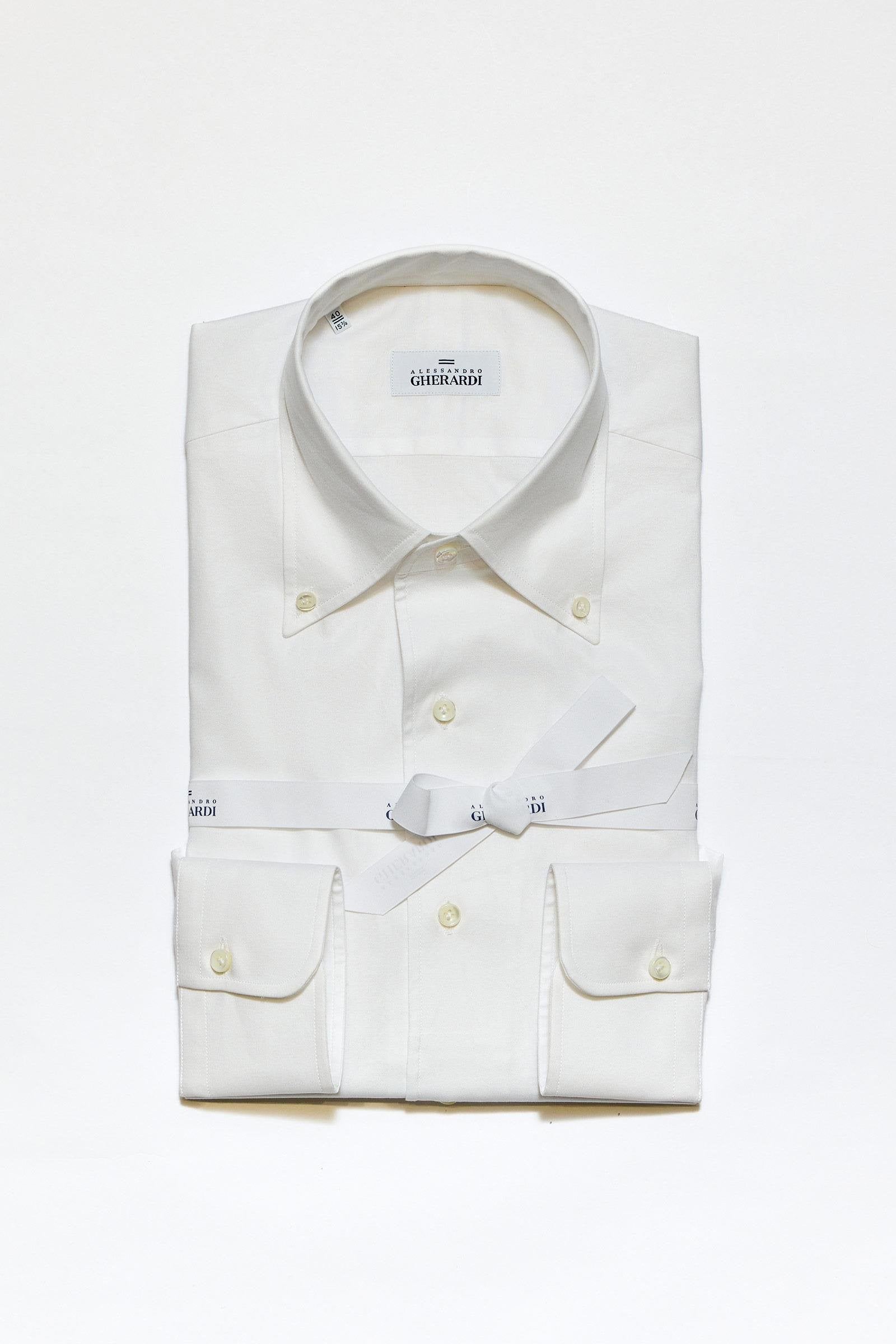 Beyaz Yaka Düğmeli One-Piece Pamuk Gömlek