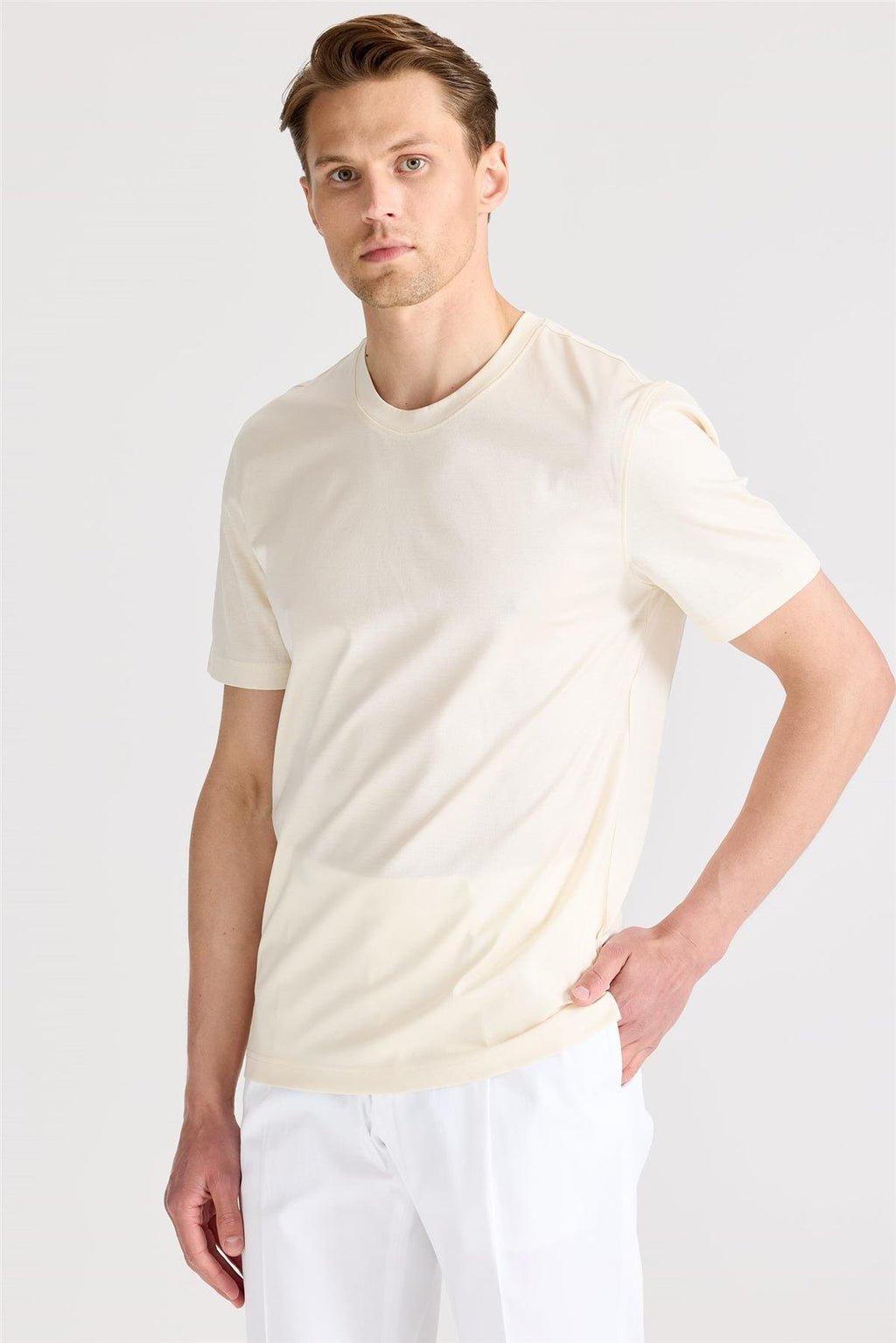 Ekru Filo Di Scozia Pamuk  T-Shirt - Image 4