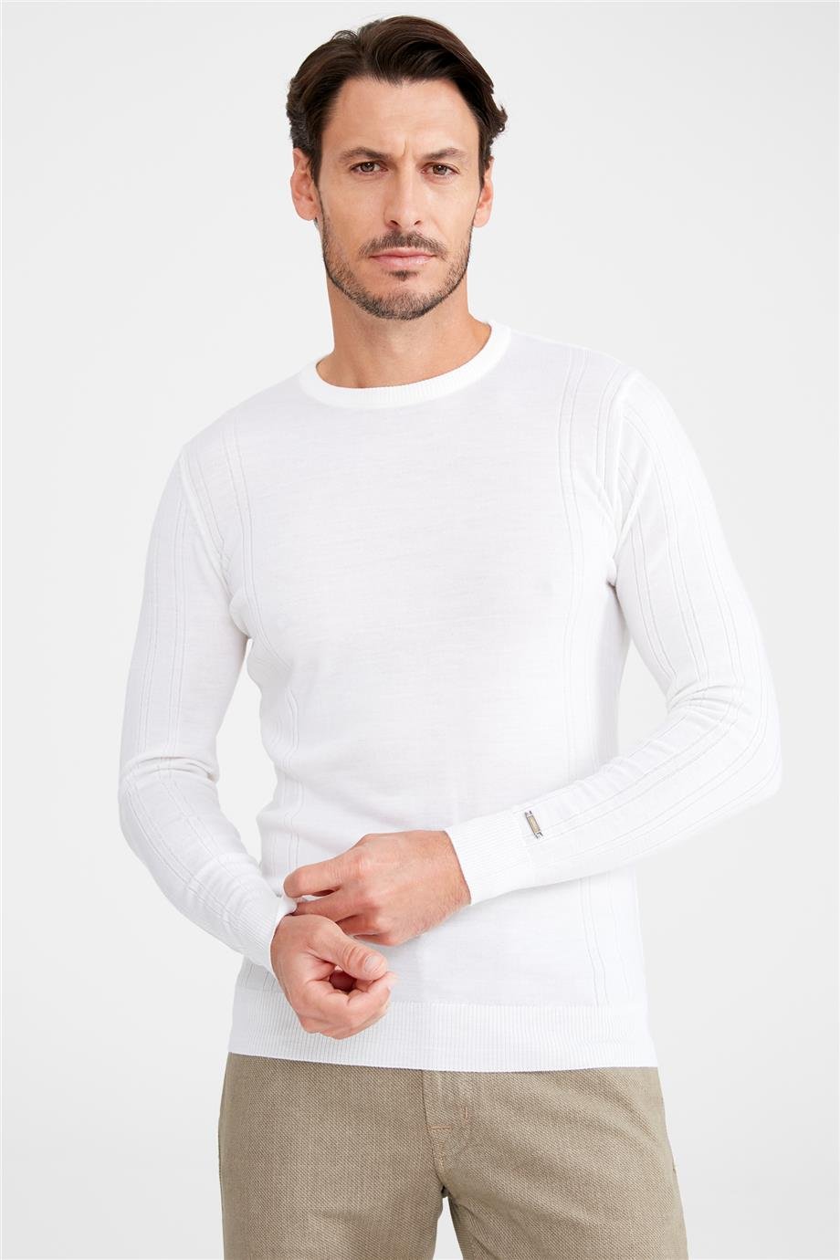 Ekru Sıfır Yaka Yün Triko - Image 3