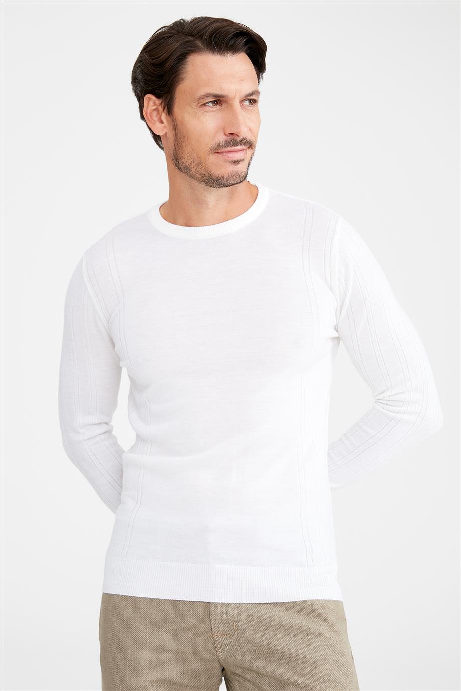 Ekru Sıfır Yaka Yün Triko - Image 4