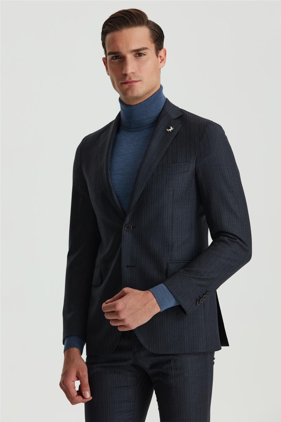 Füme Renk Mavi Çizgili Yün Takım Elbise - Image 1