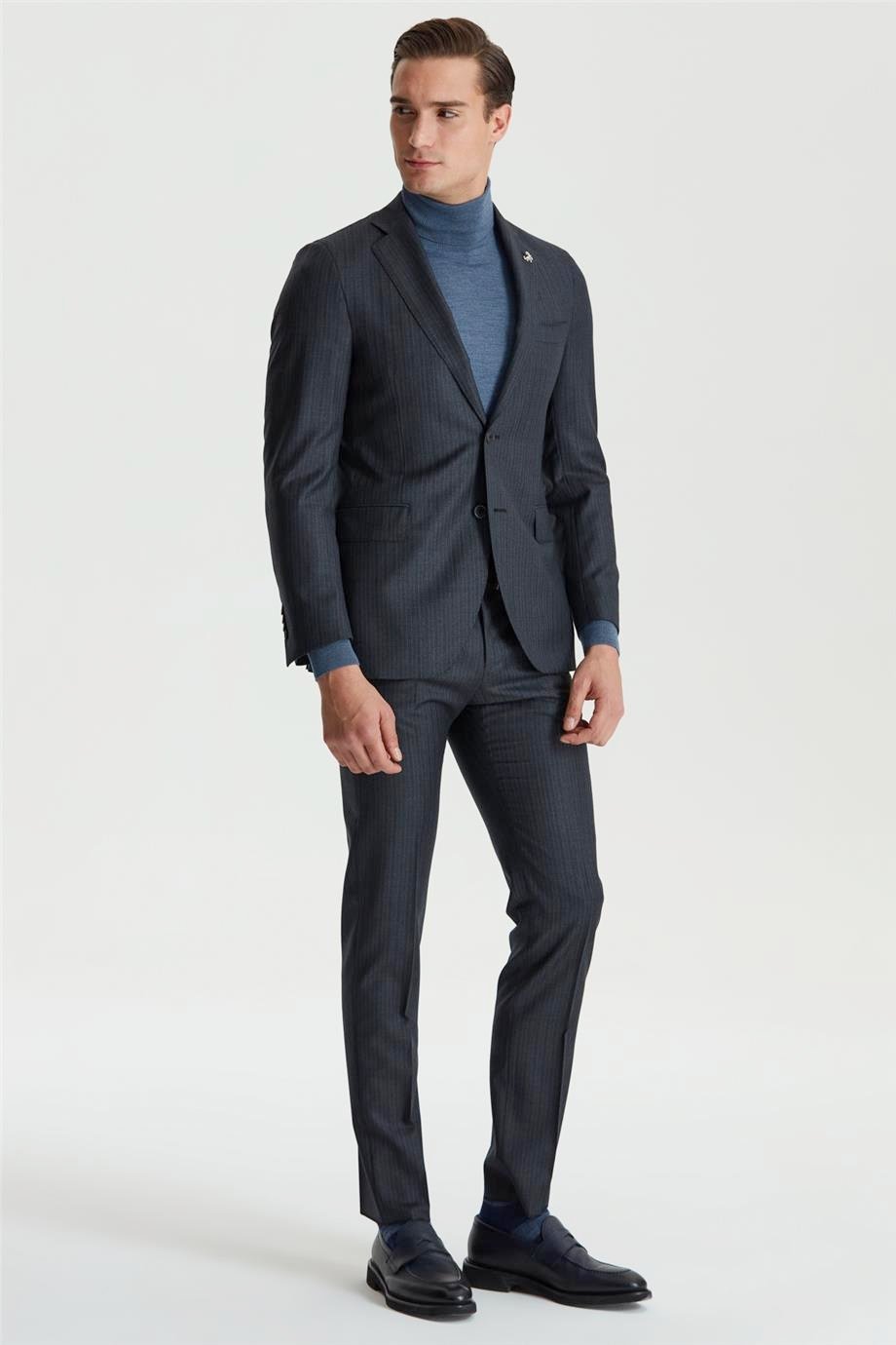 Füme Renk Mavi Çizgili Yün Takım Elbise - Image 3