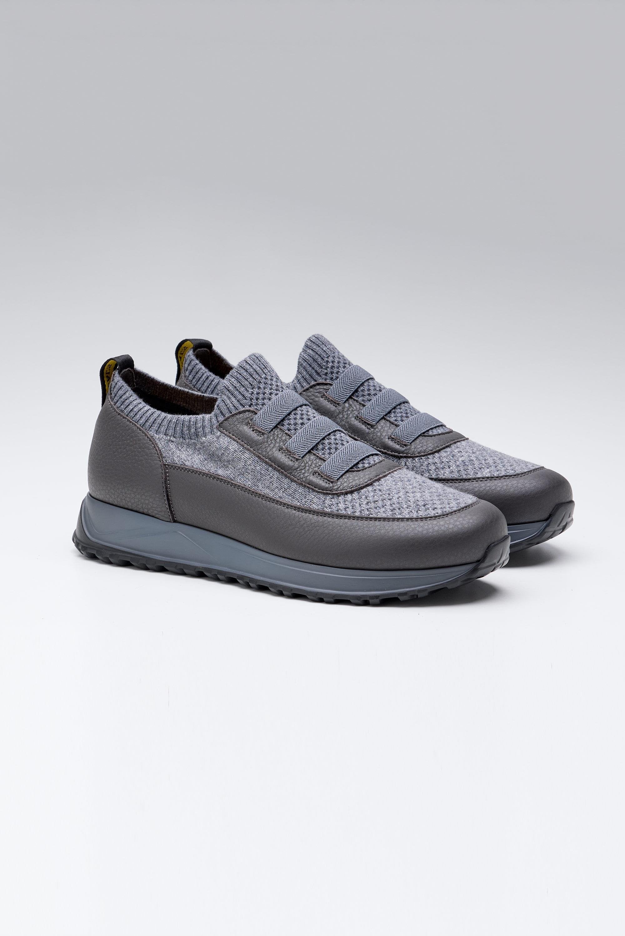 Gri Bağcıksız Örgü Deri Sneaker - Image 3