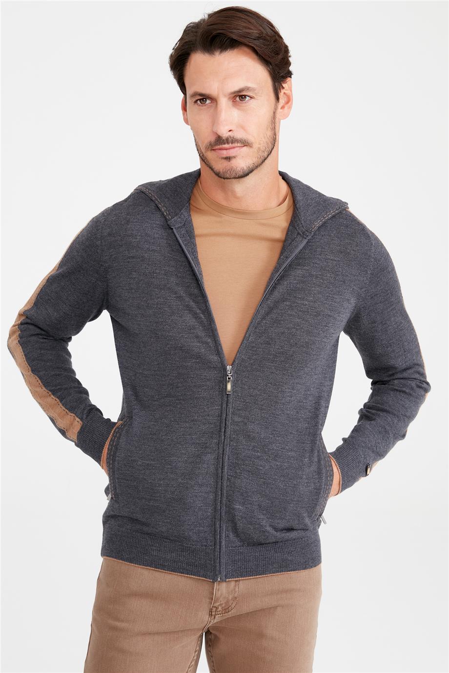 Gri Kapüşonlu Yün Triko - Image 5