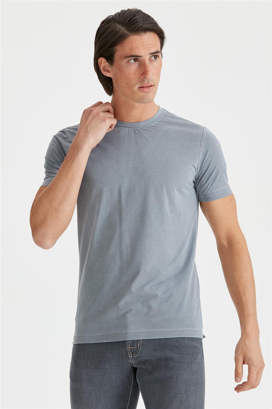 Gri Sıfır Yaka Teknik Kumaş T-Shirt