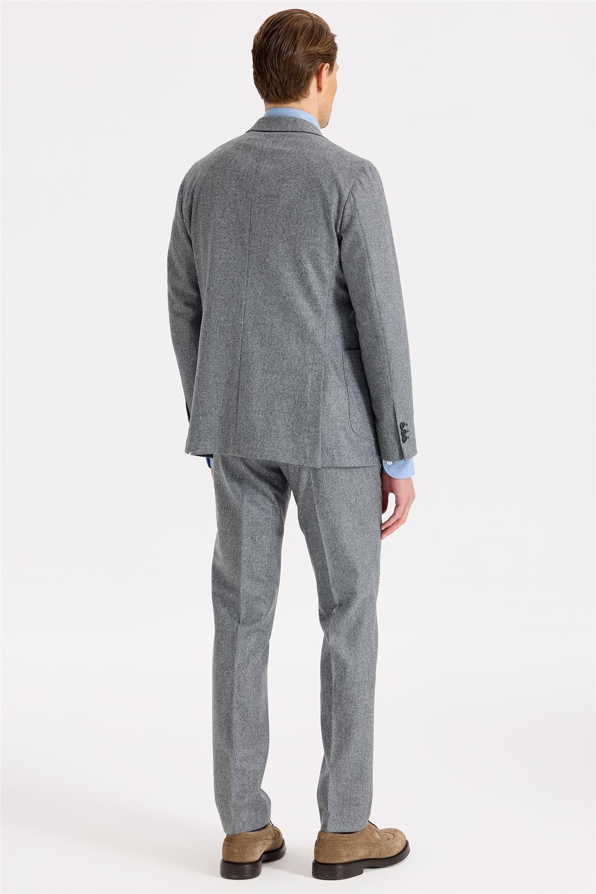Gri Yün Flanel Takım Elbise - Image 3