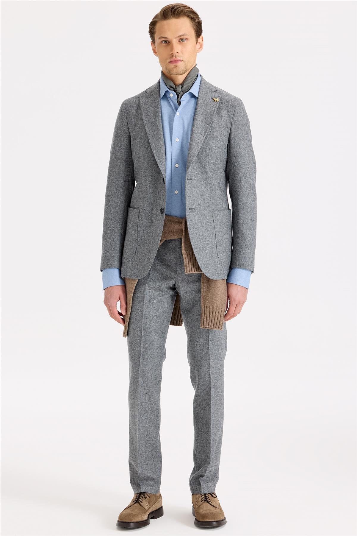 Gri Yün Flanel Takım Elbise - Image 1