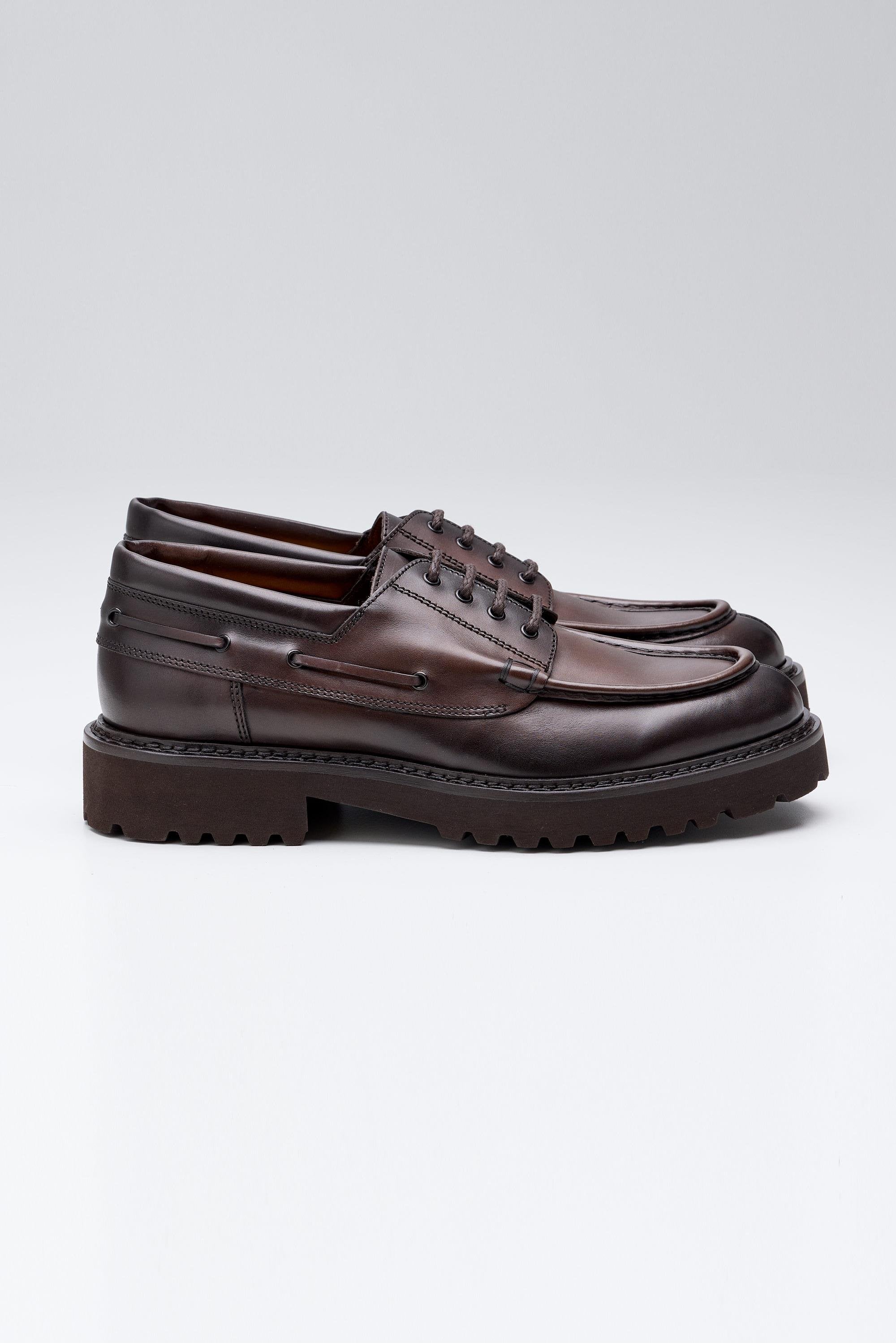 Kahverengi Bağcıklı Deri Ayakkabı - Image 1