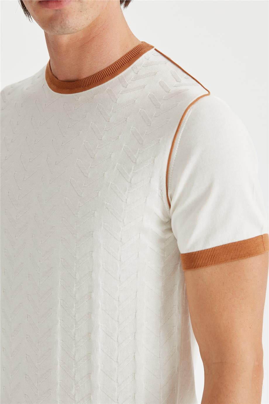 Kırık Beyaz Sıfır Yaka Pamuk Triko - Image 4