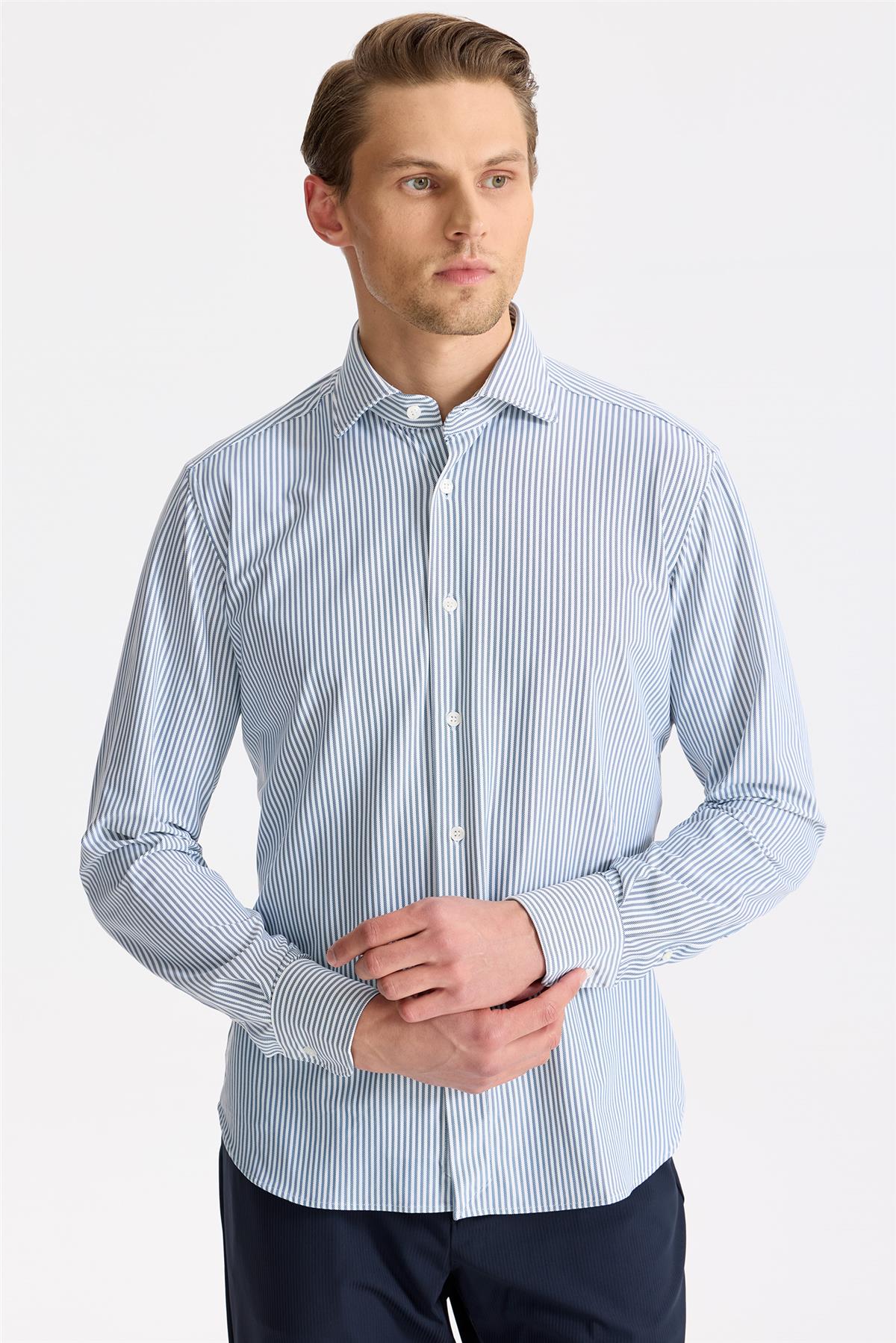 Lacivert Çizgili Teknik Kumaş Gömlek - Image 3