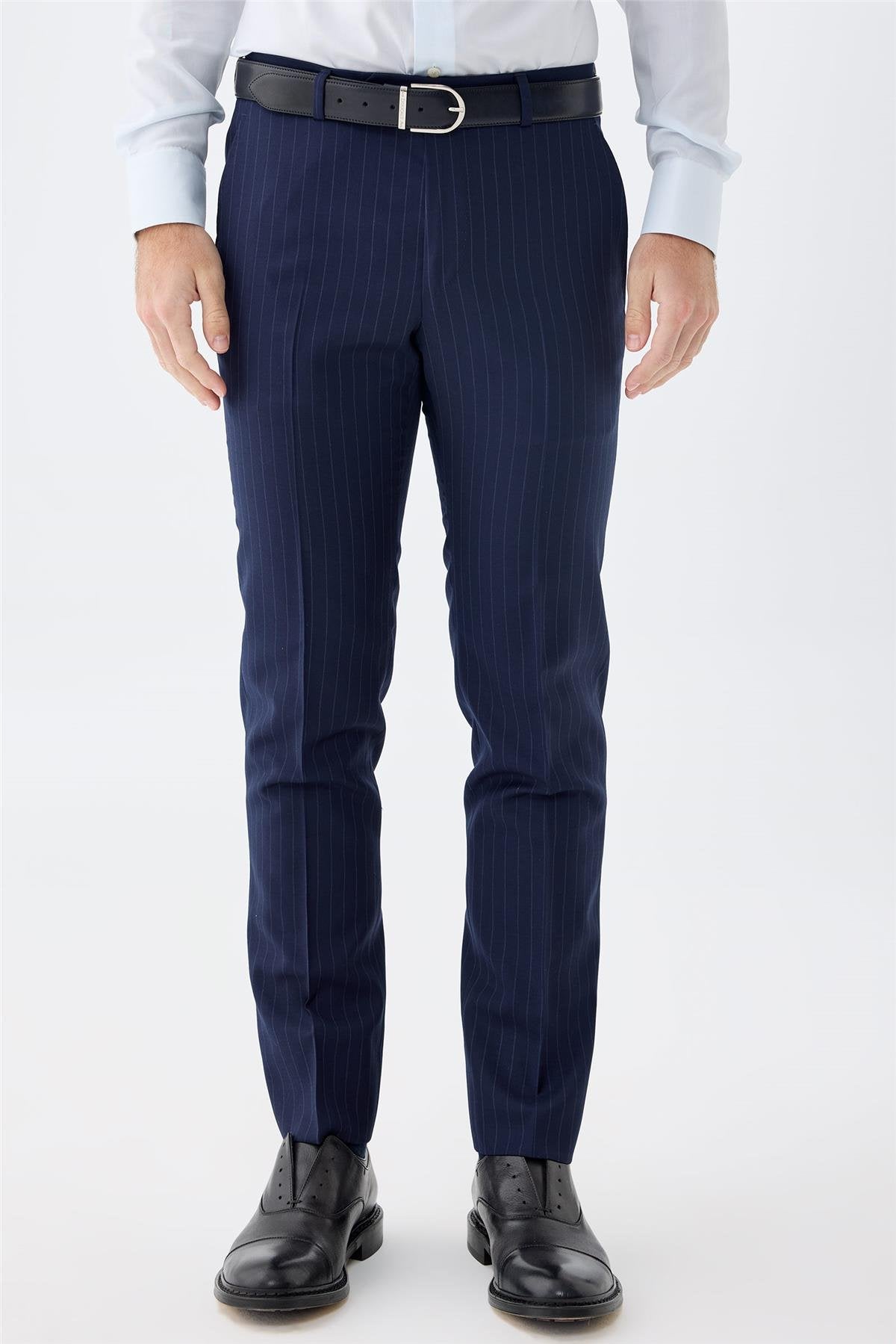 Lacivert Çizgili Yün Takım Elbise - Image 5