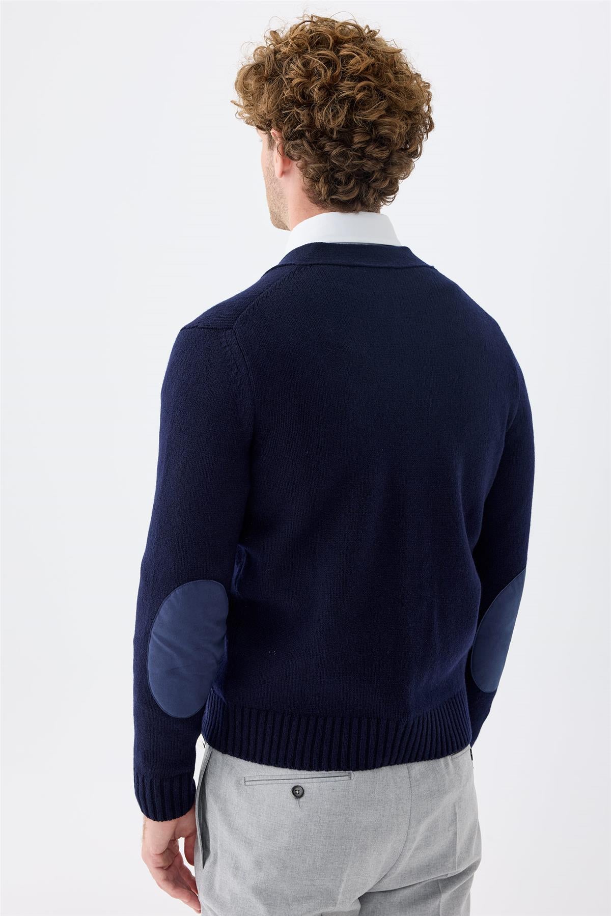 Lacivert Düğmeli Kaşmir Hırka - Image 5