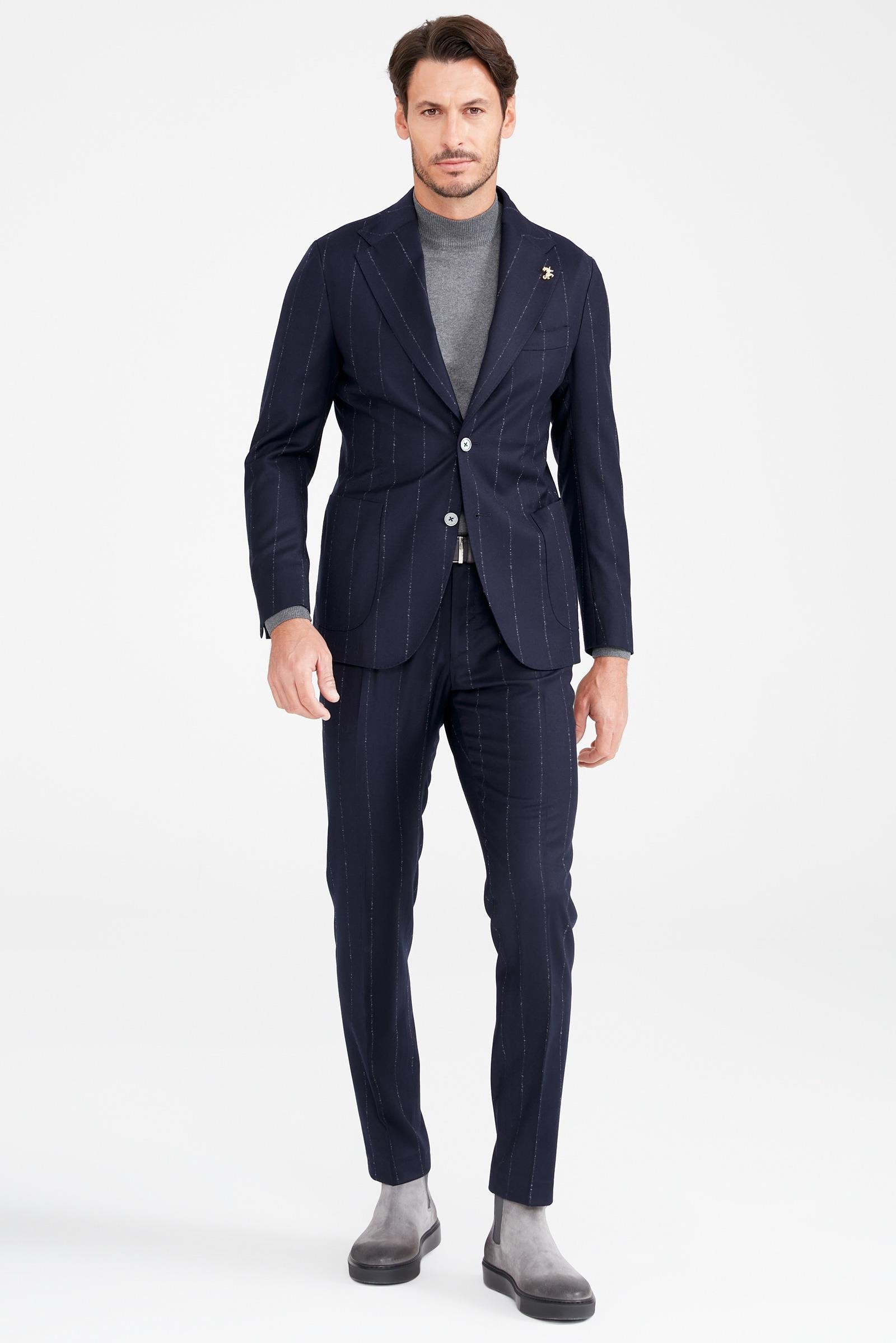 Lacivert Gri Çizgili Yün Takım Elbise - Image 1