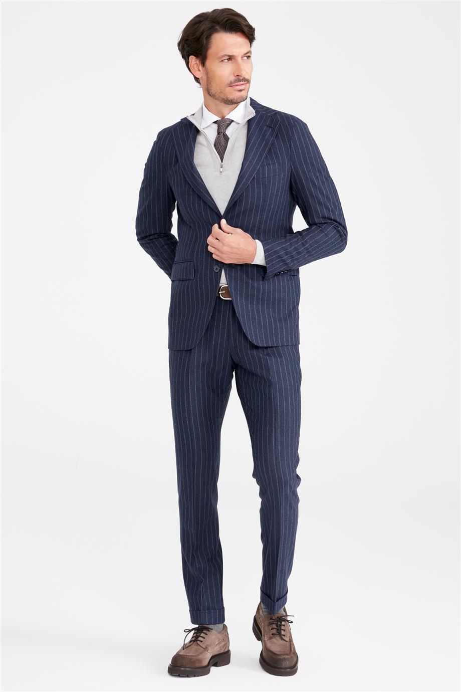 Lacivert Gri Çizgili Yün Takım Elbise