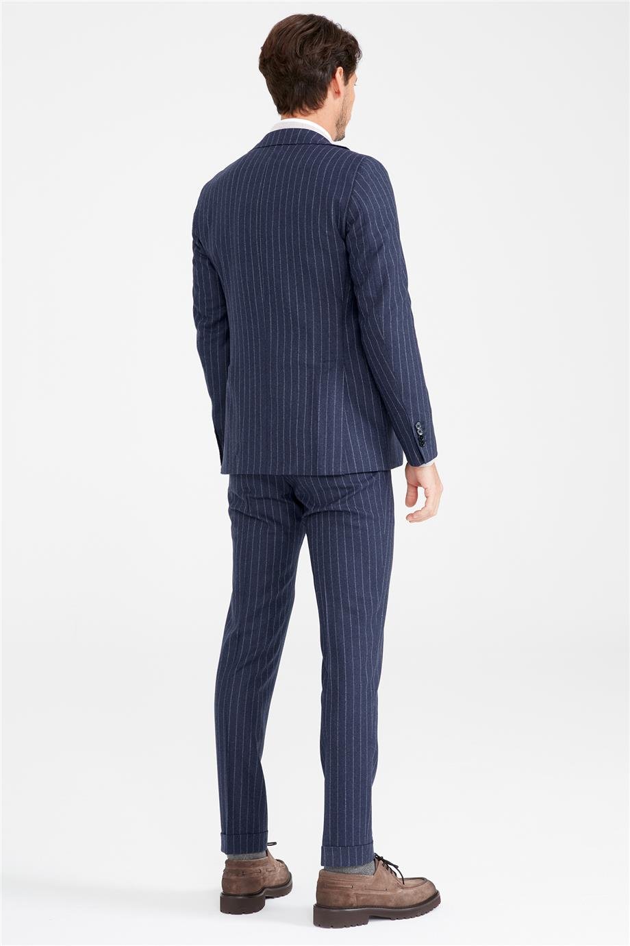 Lacivert Gri Çizgili Yün Takım Elbise