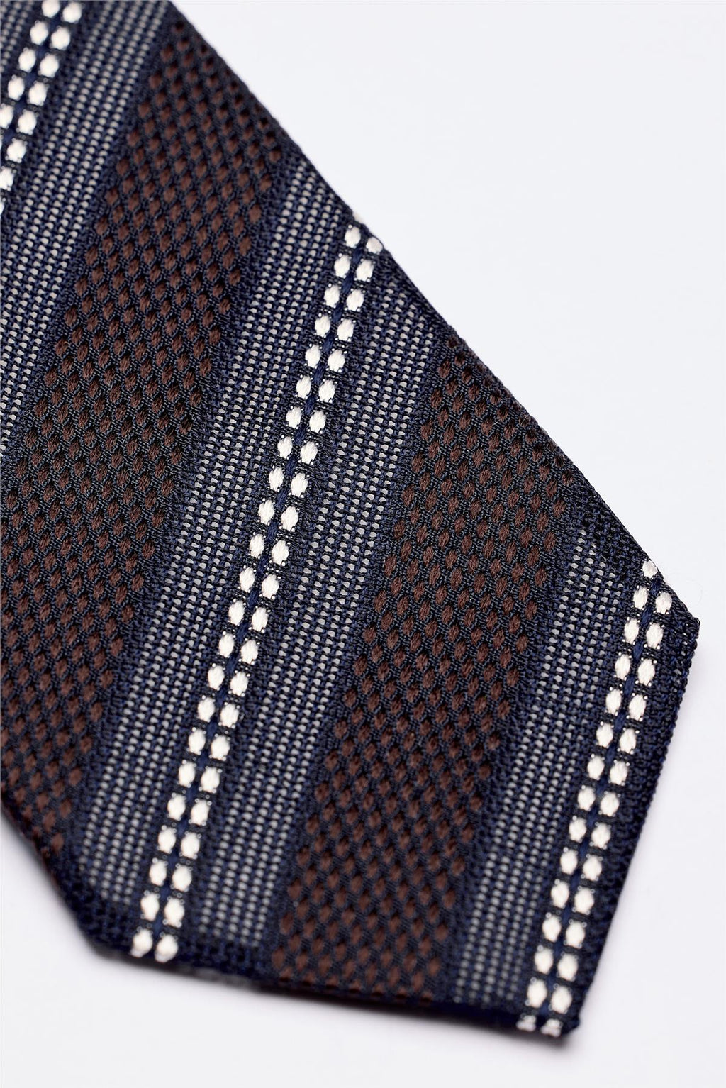 Lacivert Kahve Beyaz Çizgili 7 Fold Örgü İpek Kravat - Image 3