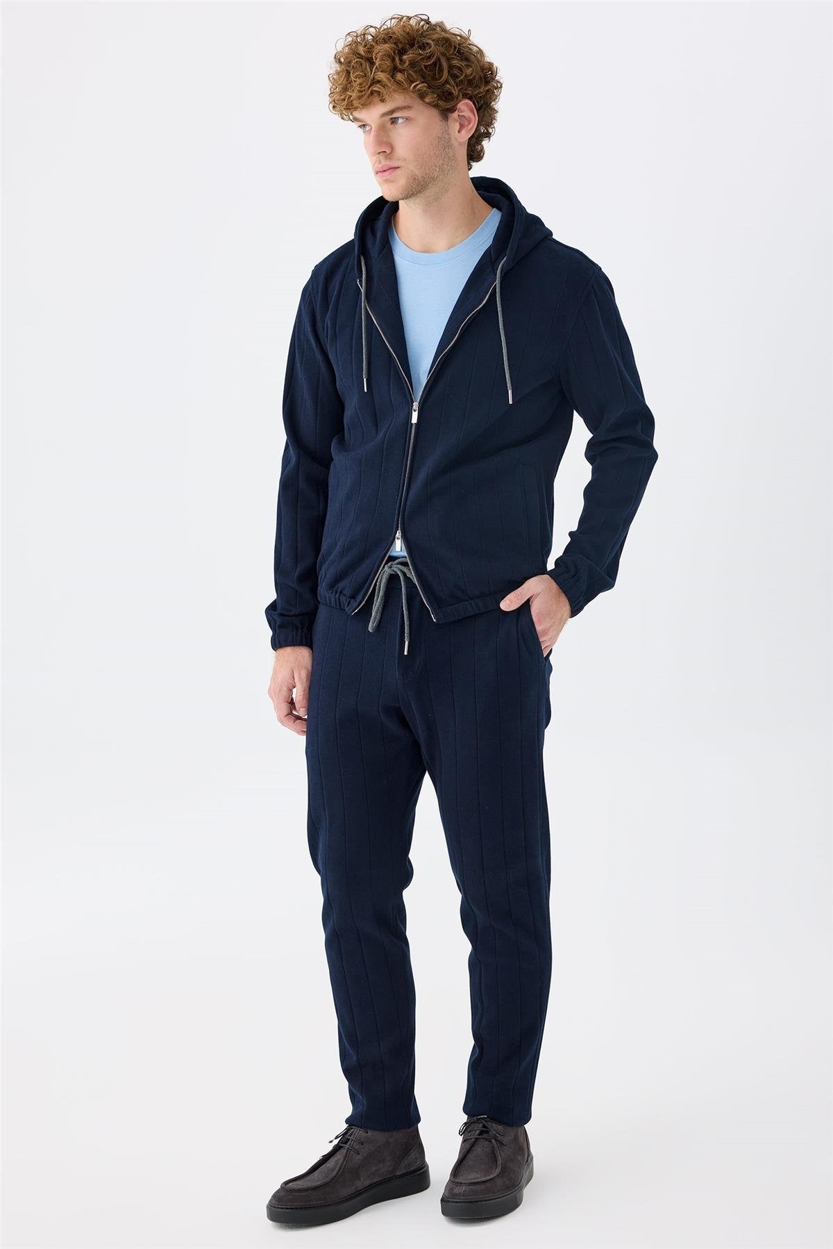 Lacivert Pamuk Teknik Takım Elbise - Image 1