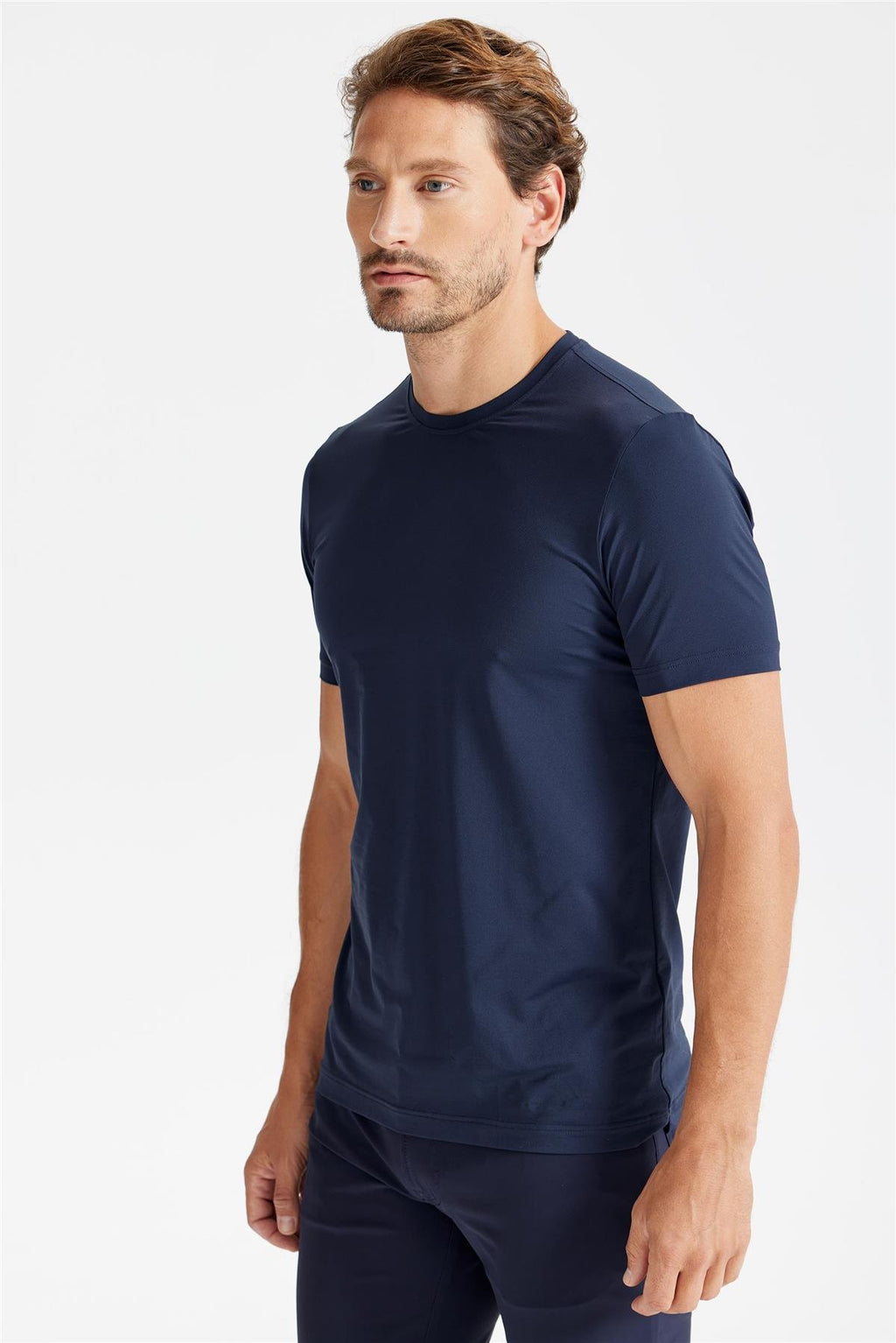 Lacivert Sıfır Yaka Teknik Kumaş T-Shirt - Image 4