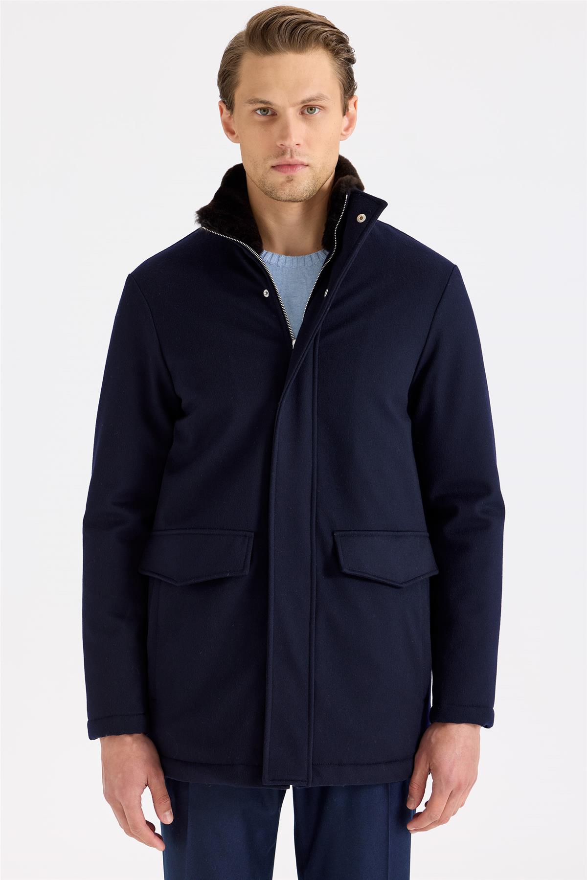 Lacivert Yün Kaban - Image 1