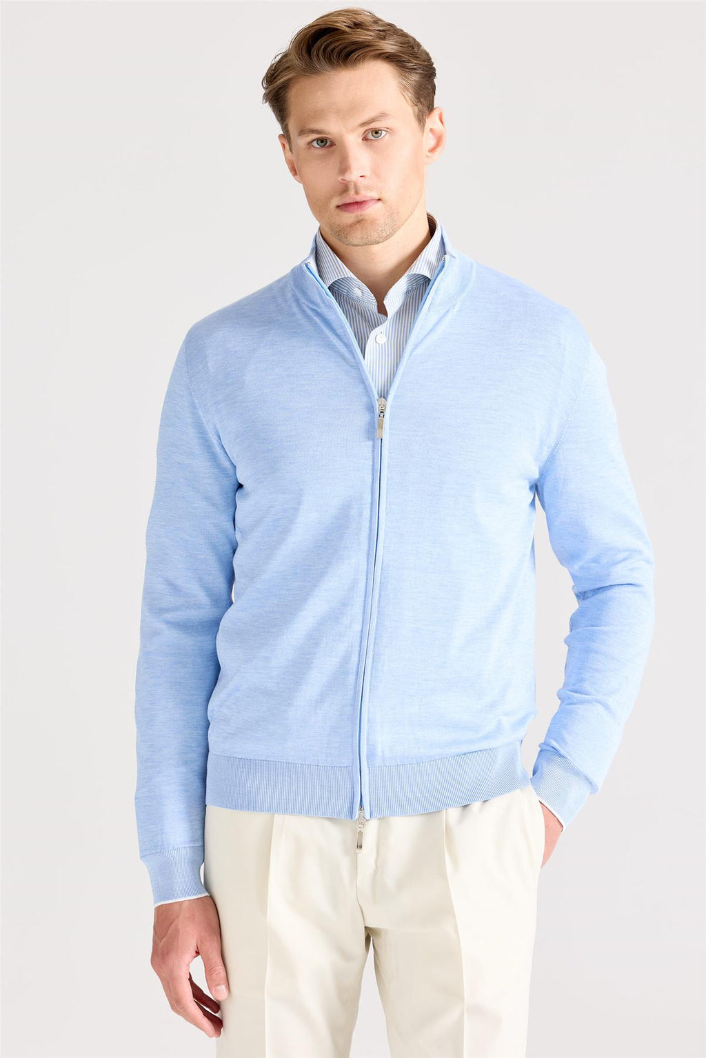 Mavi Fermuarlı Pamuk İpek Hırka - Image 3