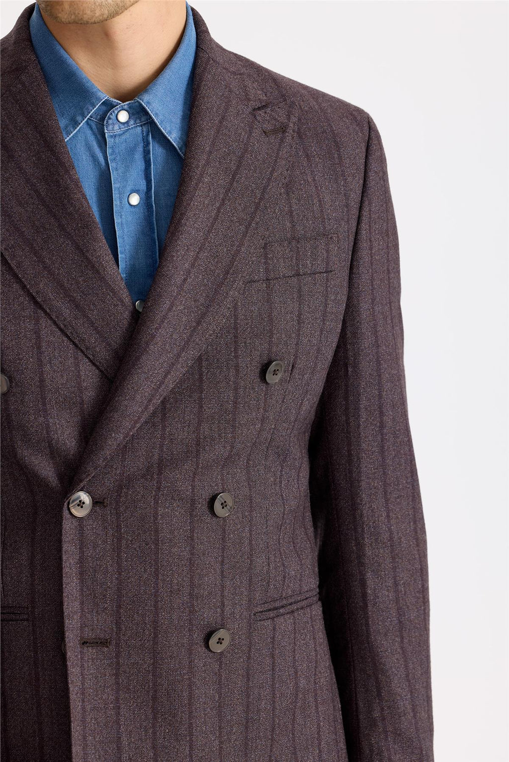 Mürdüm Çizgili Kruvaze Yün Takım Elbise - Image 3