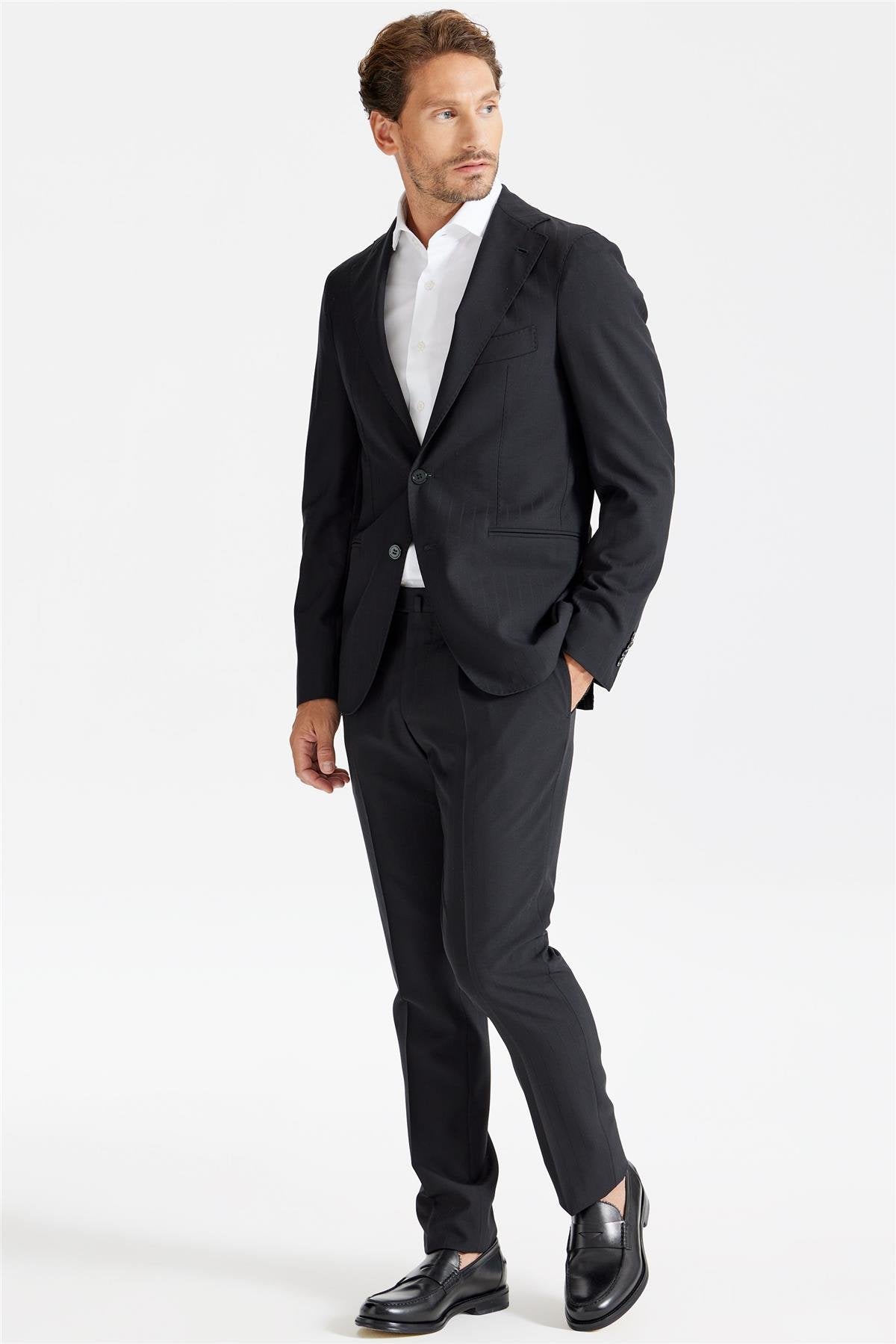 Siyah Çizgili Yüntakım Elbise - Image 5