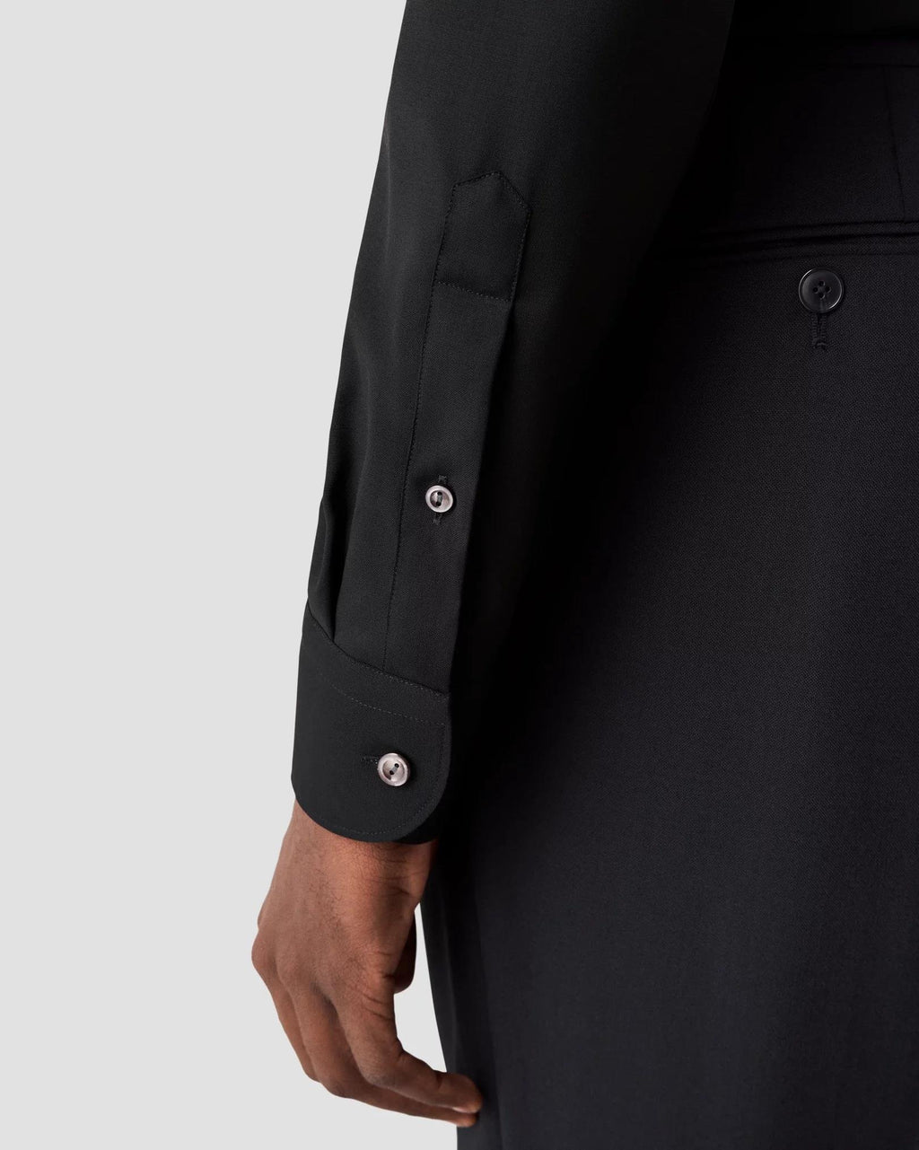 Siyah İnce Merino Yün Gömlek - Image 5