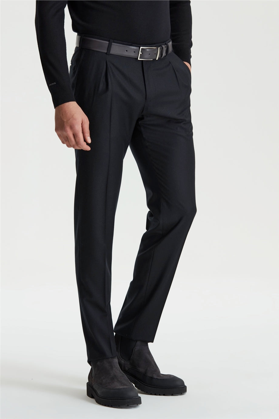 Siyah Pileli Yün Flanel Pantolon - Image 5