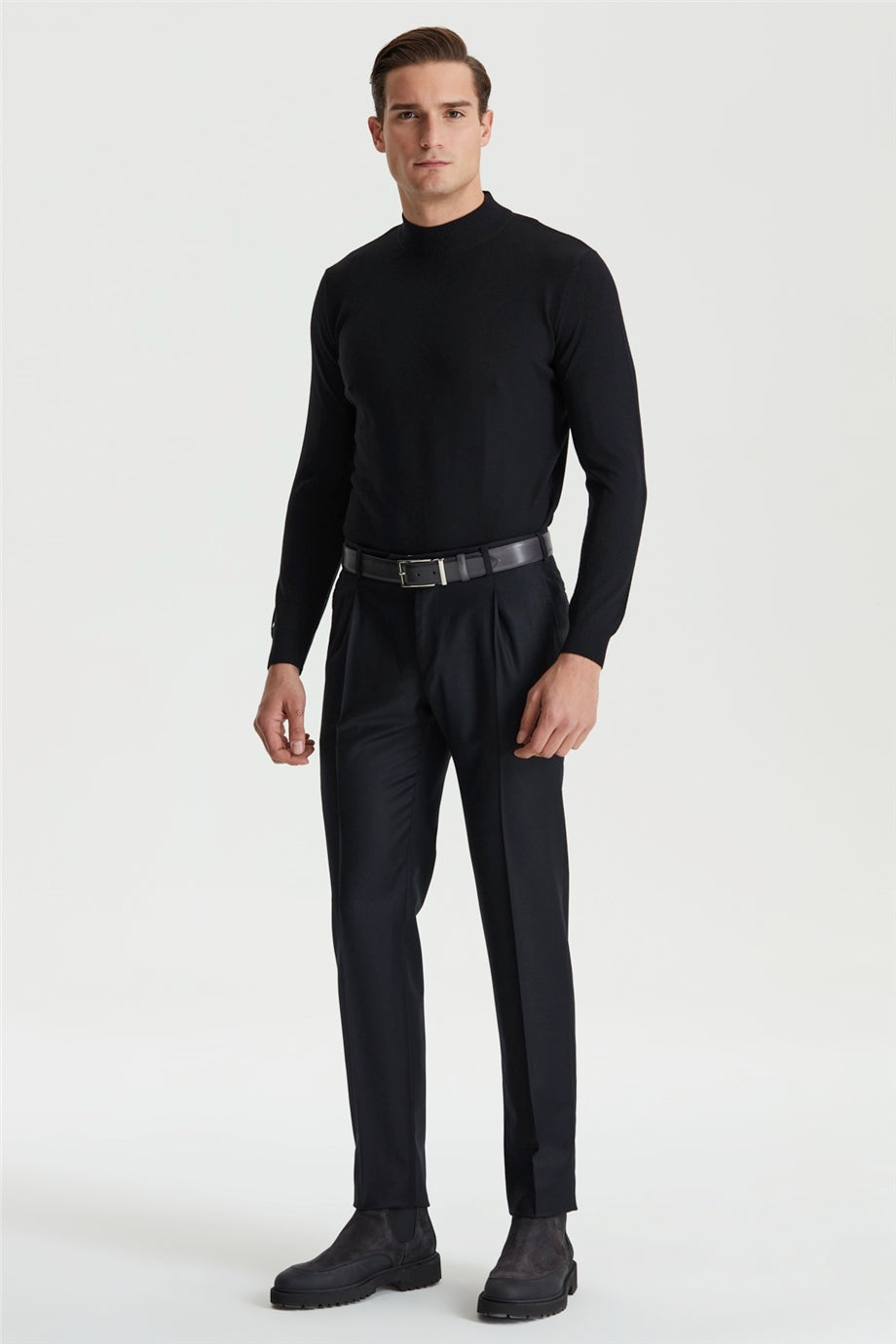 Siyah Pileli Yün Flanel Pantolon - 1