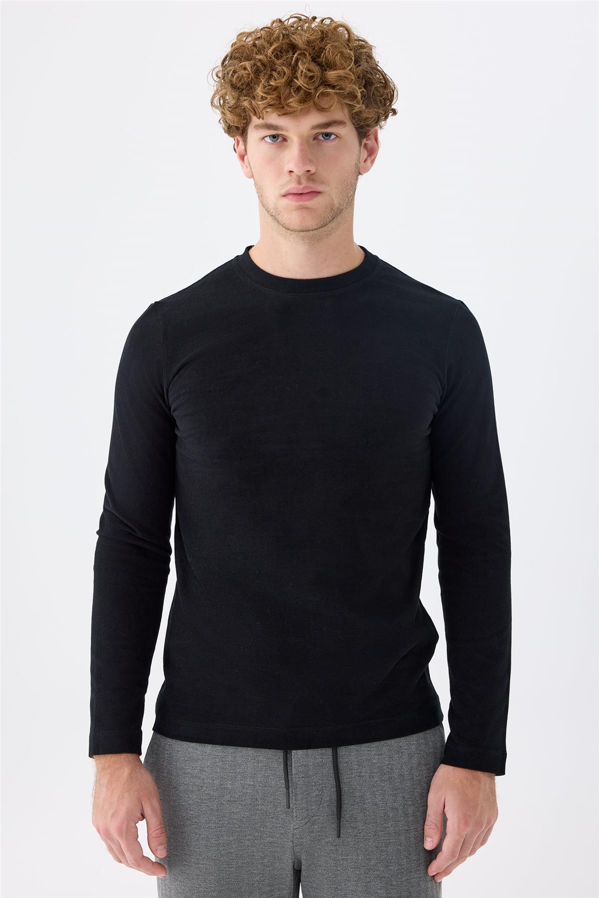 Siyah  Sıfır Yaka Pamuk Sweatshirt - Image 1