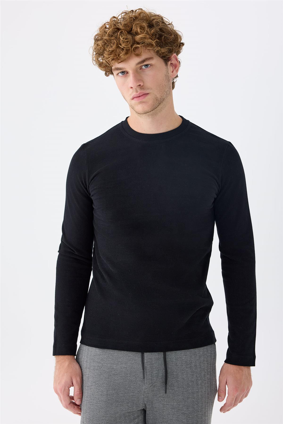 Siyah  Sıfır Yaka Pamuk Sweatshirt - Image 2