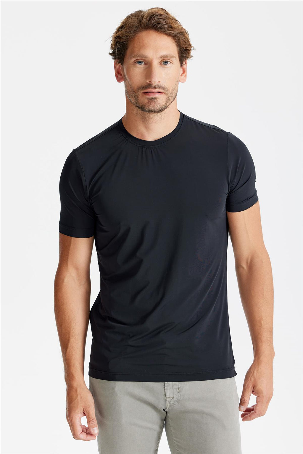 Siyah Sıfır Yaka Teknik Kumaş T-Shirt - 2