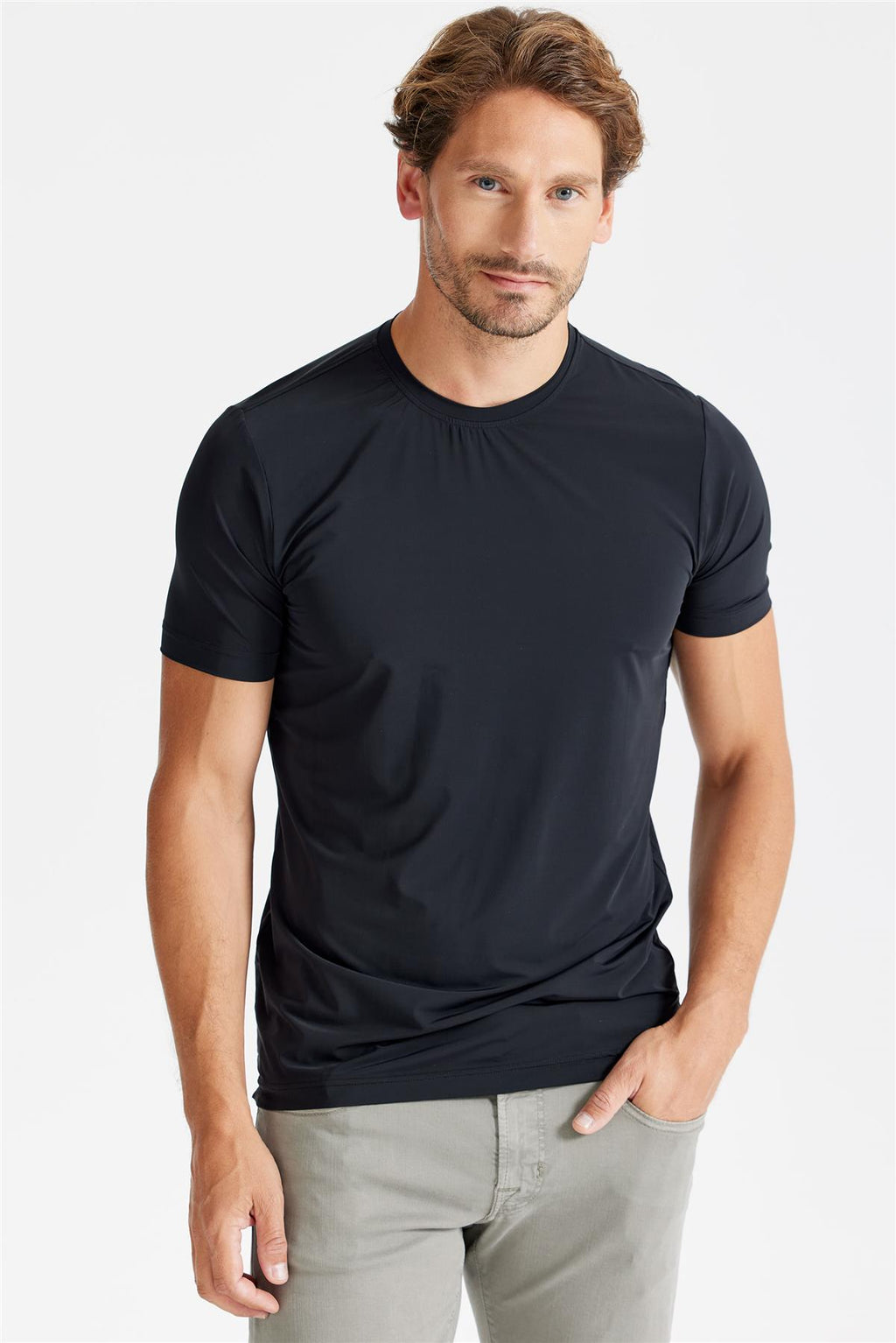 Siyah Sıfır Yaka Teknik Kumaş T-Shirt - 4