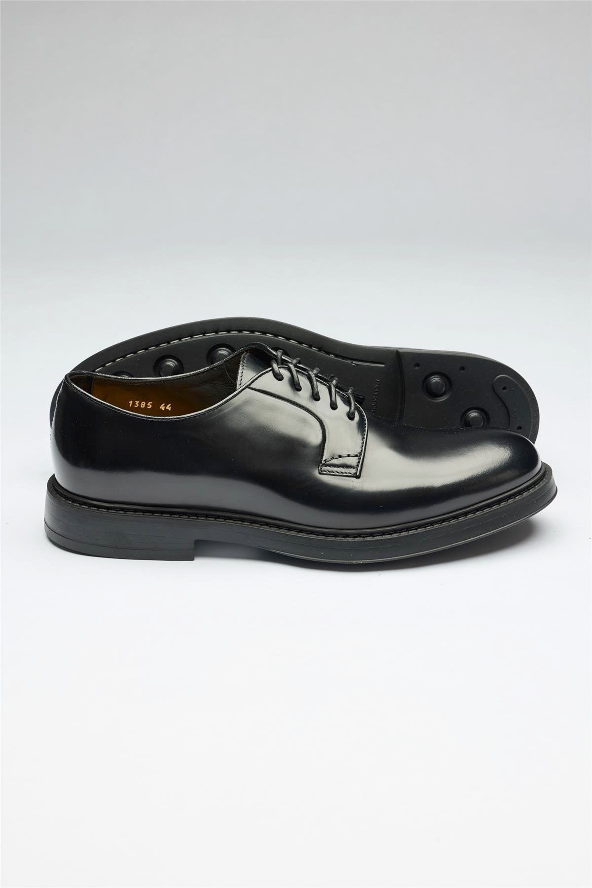 Siyah Bağcıklı Deri Ayakkabı