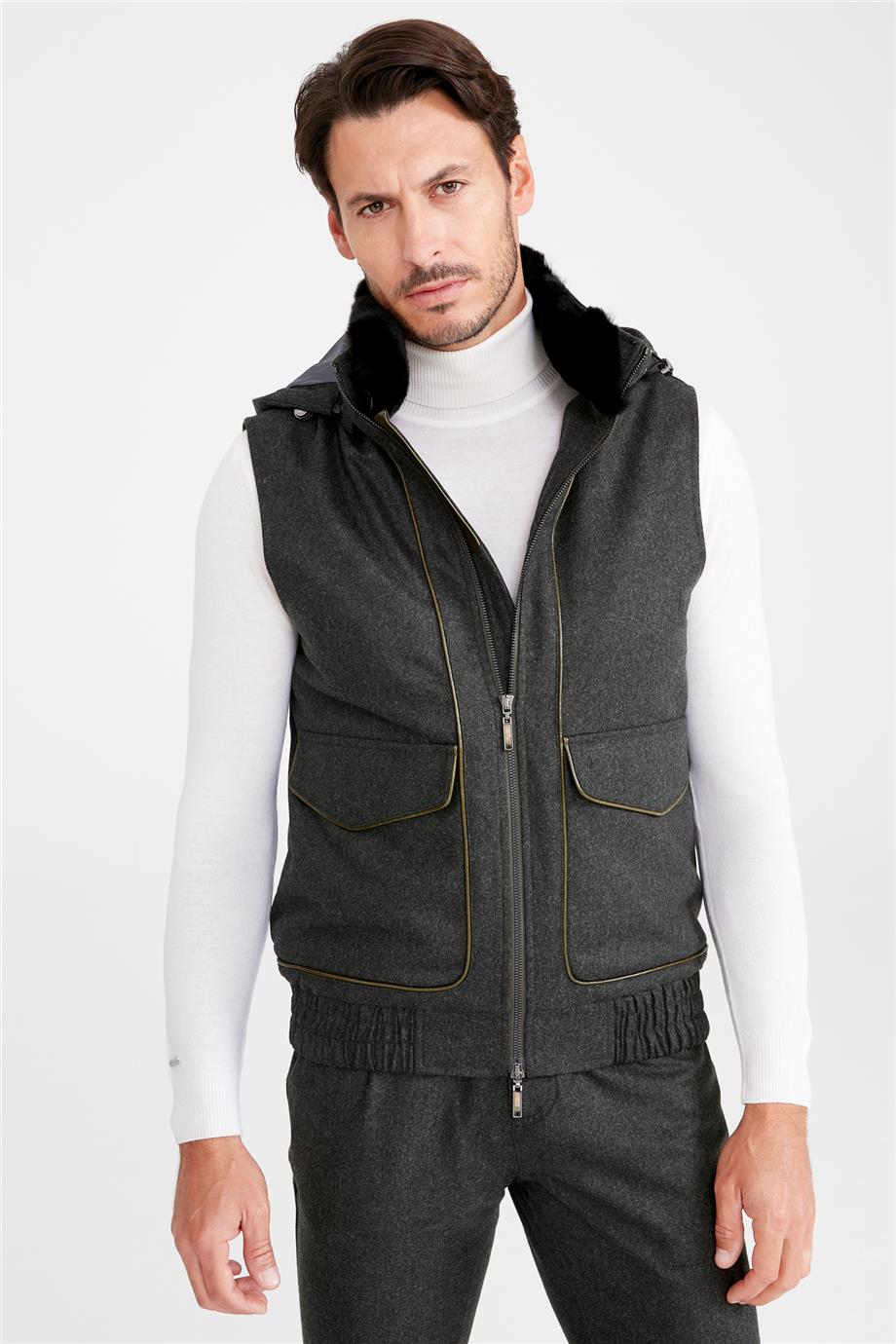 Yeşil Yün Yelek - Image 1